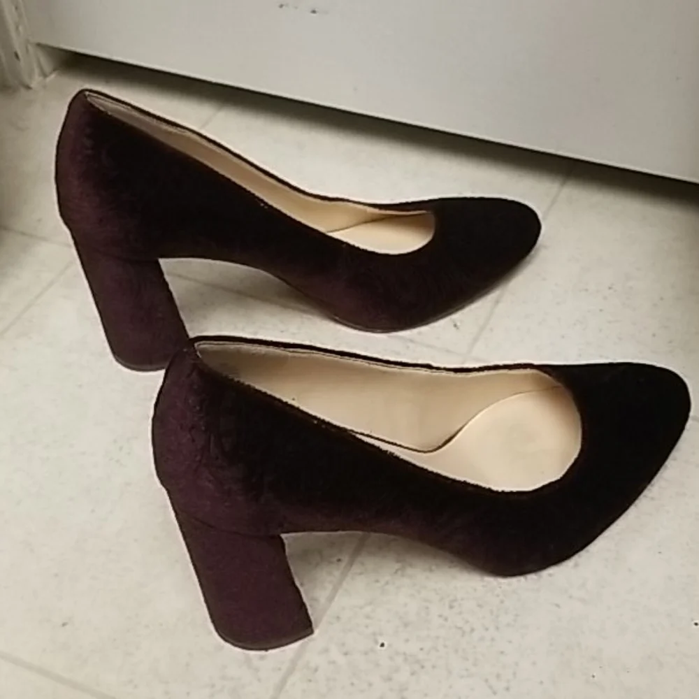 [Like New] NINE WEST velvet purple heels jayvee
